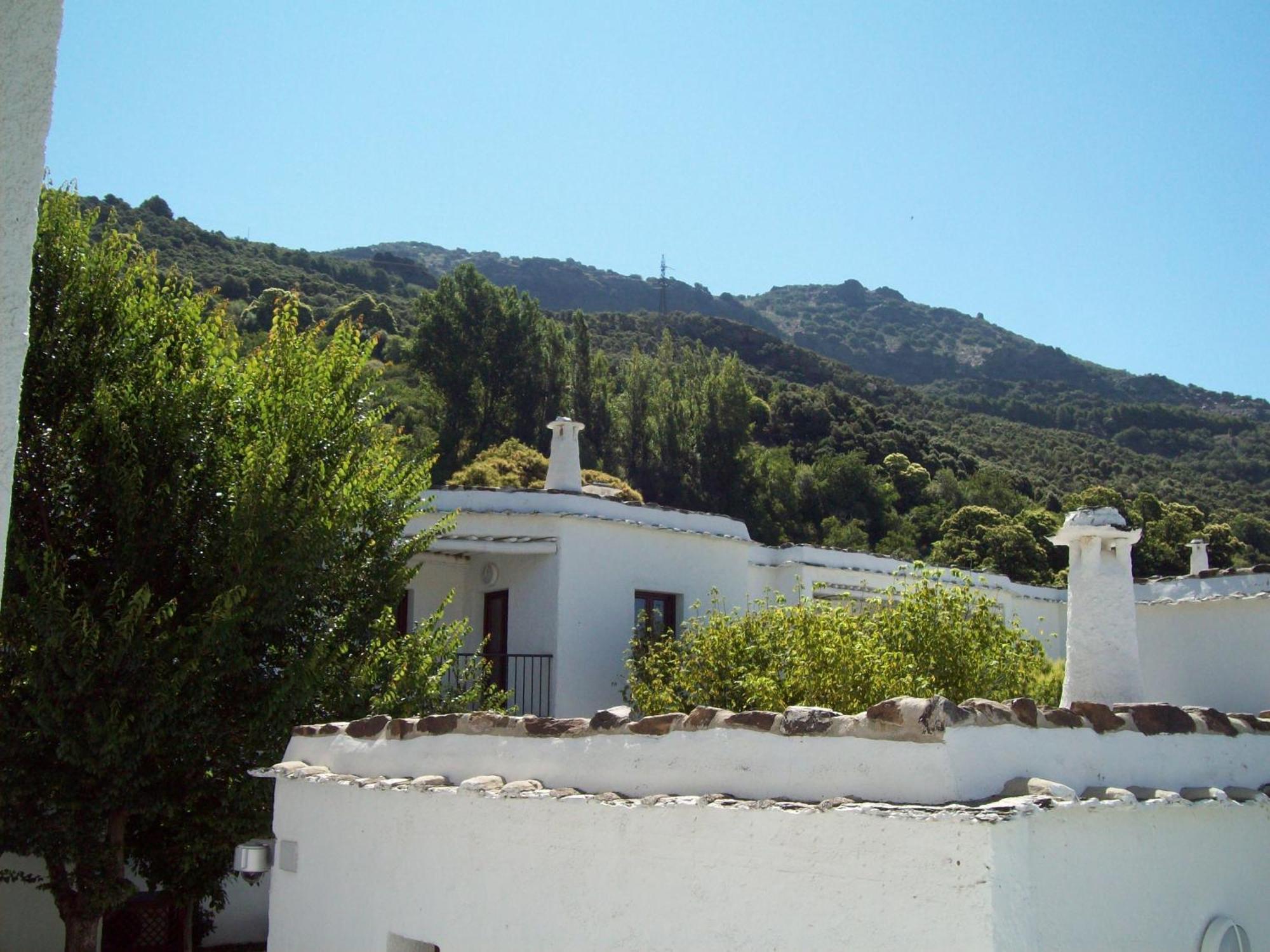 Villa Turistica De Bubion Bagian luar foto